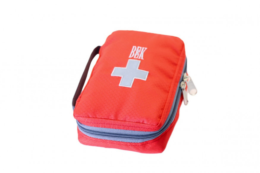 Аптечка Век M 